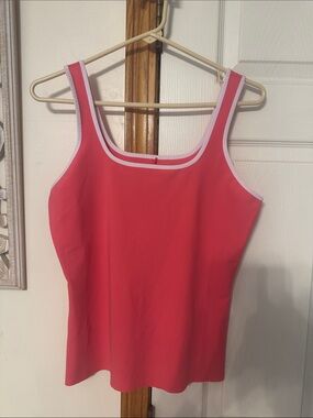 Nick + Zoe Women’s Pink Scoop Neck Tank Top. Size Small.